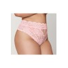 String grande taille dentelle taille haute rose 