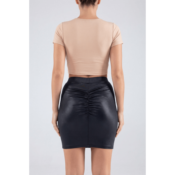 Jupe courte noire Kyra avec zip fonctionnel sur le côté  Be lily Mode