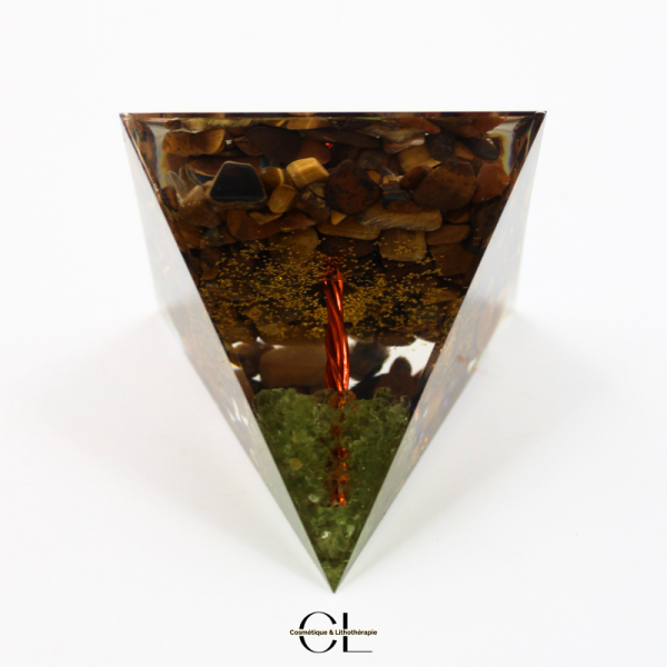 Orgonite pyramide Oeil de Tigre & Péridot Arbre de Vie